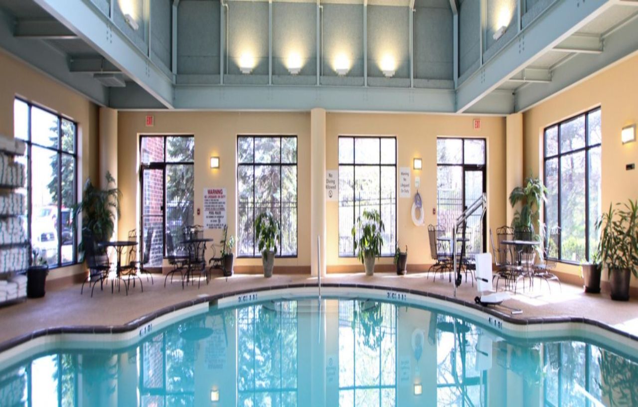 Ramada By Wyndham Minneapolis Airport - Eagan Ngoại thất bức ảnh