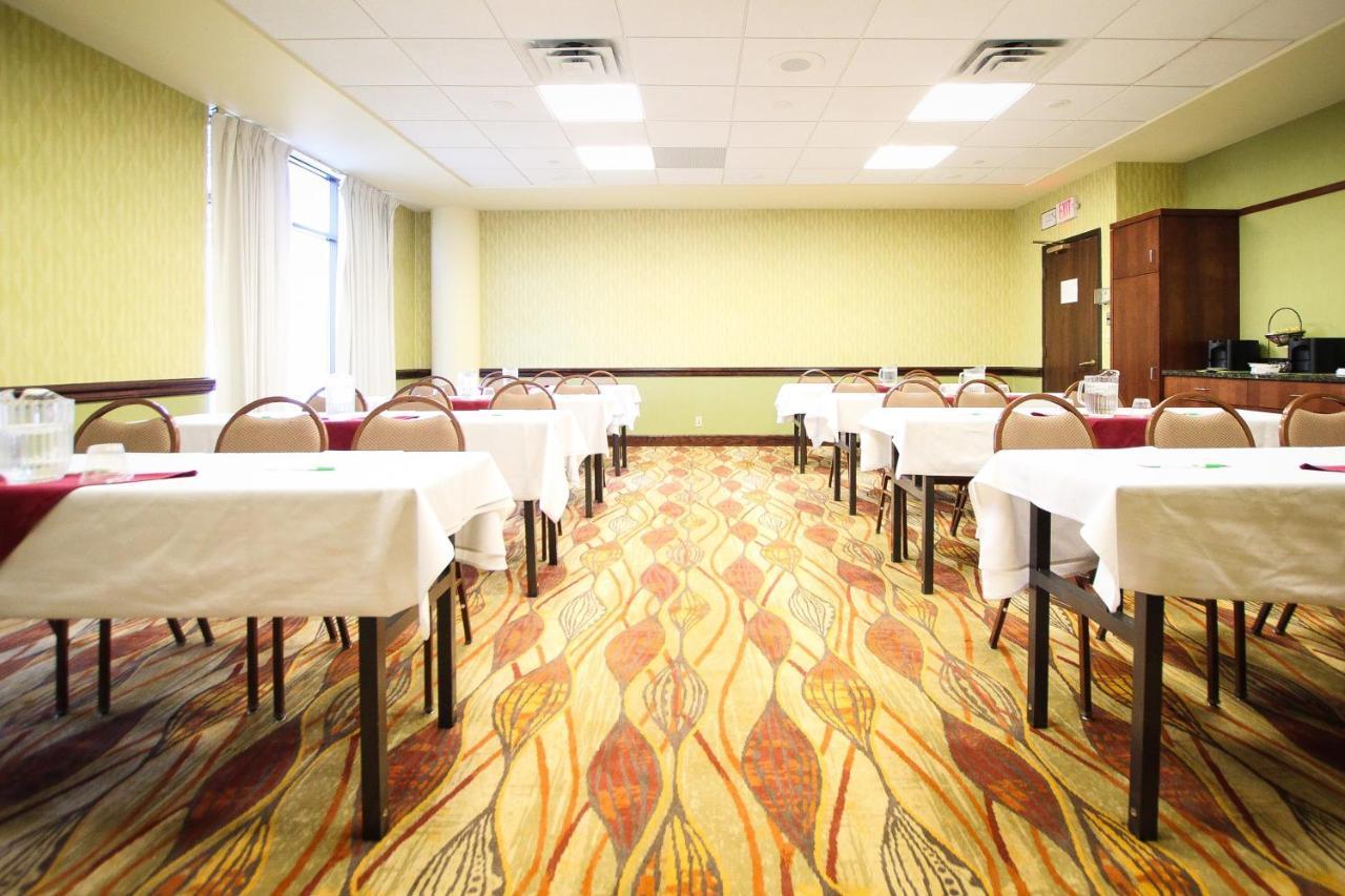 Ramada By Wyndham Minneapolis Airport - Eagan Ngoại thất bức ảnh